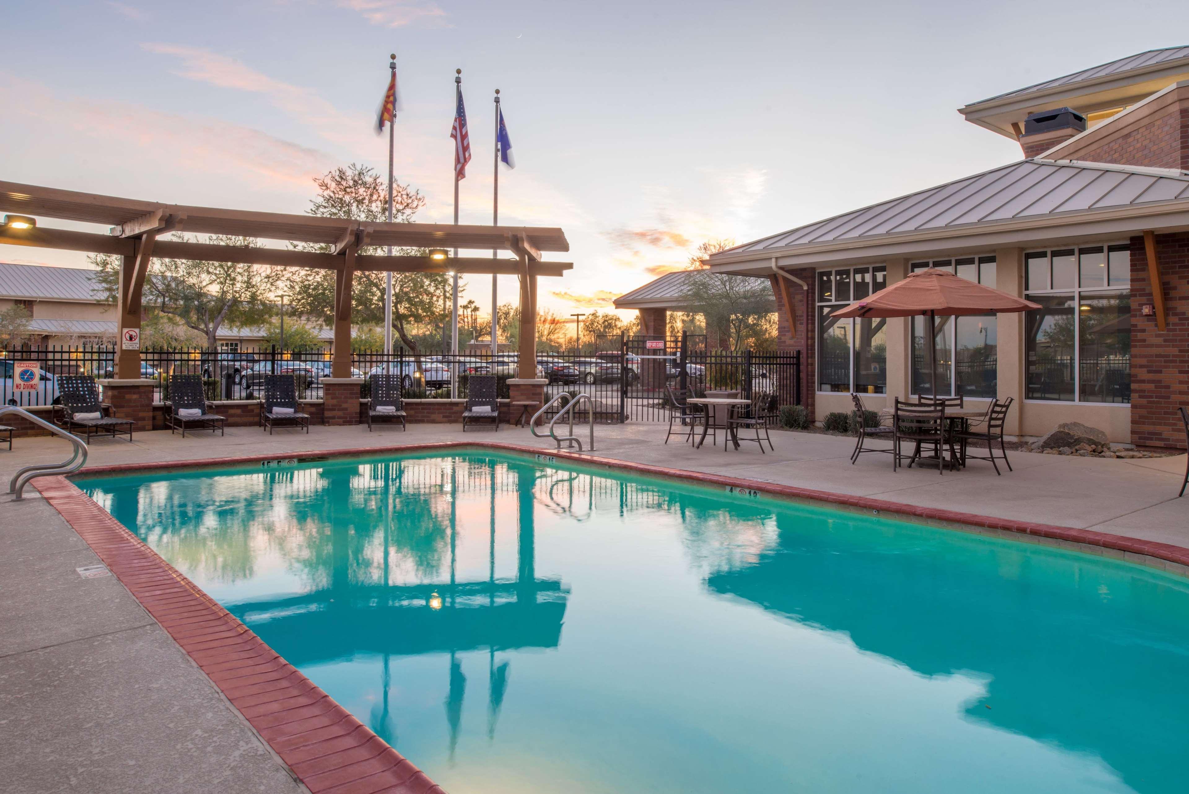 Hilton Garden Inn Yuma Pivot Point Exterior photo