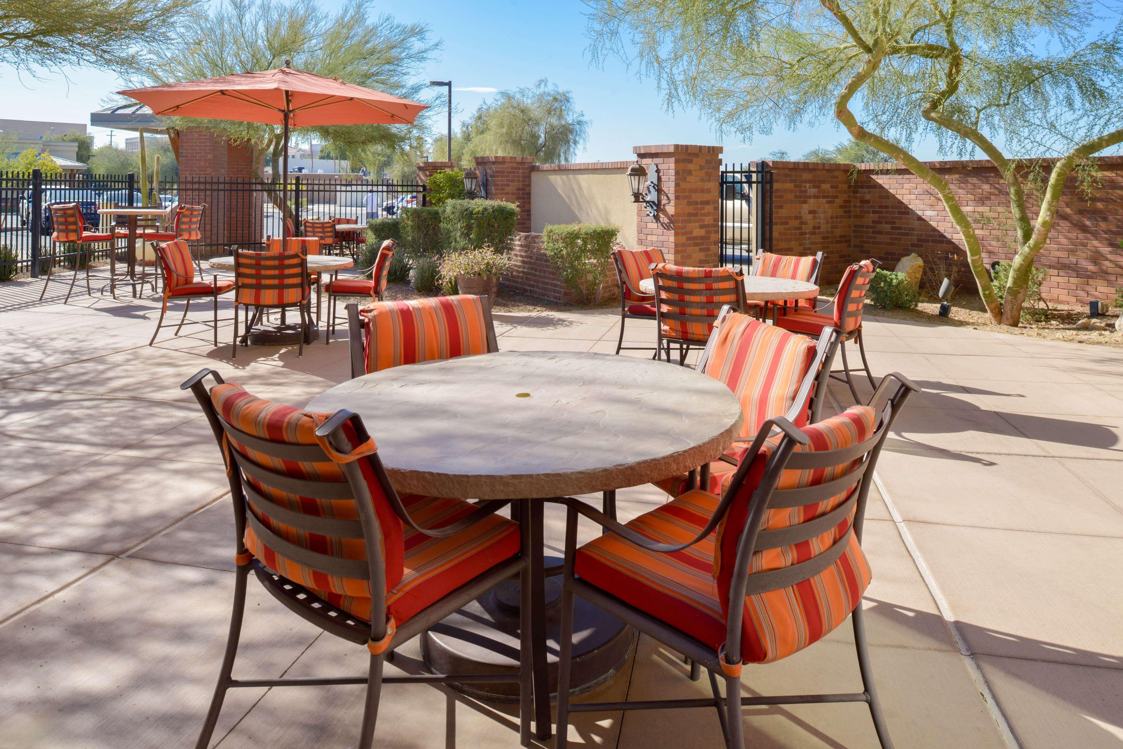 Hilton Garden Inn Yuma Pivot Point Exterior photo